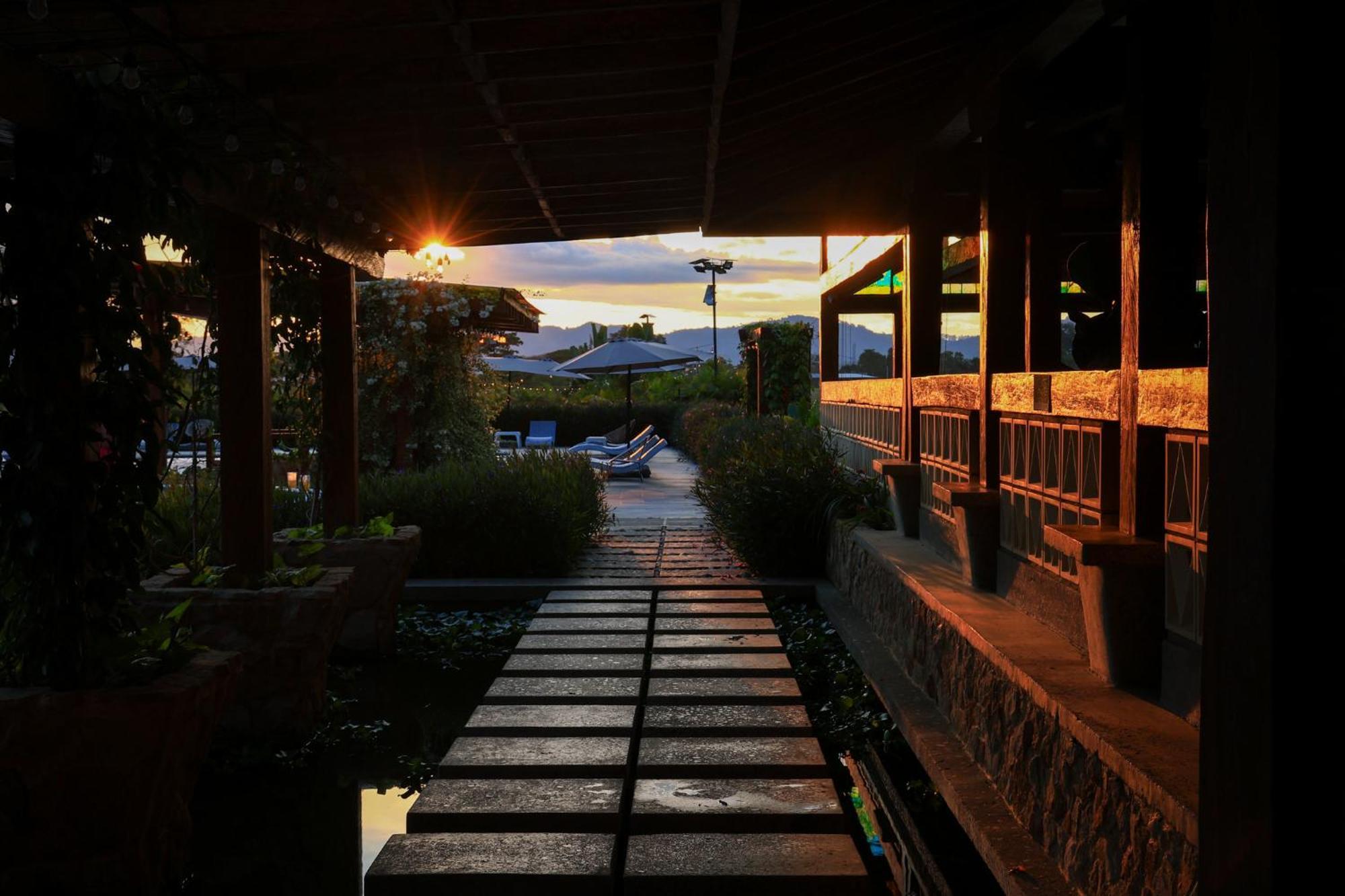 Hotel El Cielo En La Tierra Alcala ภายนอก รูปภาพ